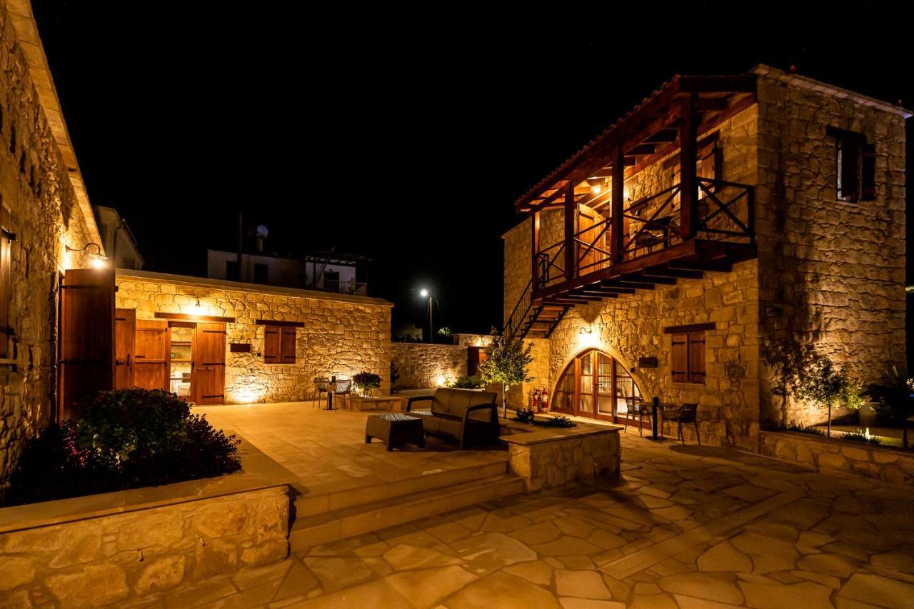 Harma Traditional Boutique Suites Paphos Eksteriør billede