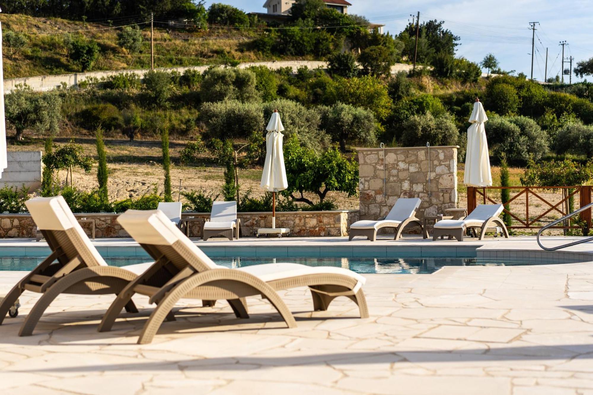Harma Traditional Boutique Suites Paphos Eksteriør billede