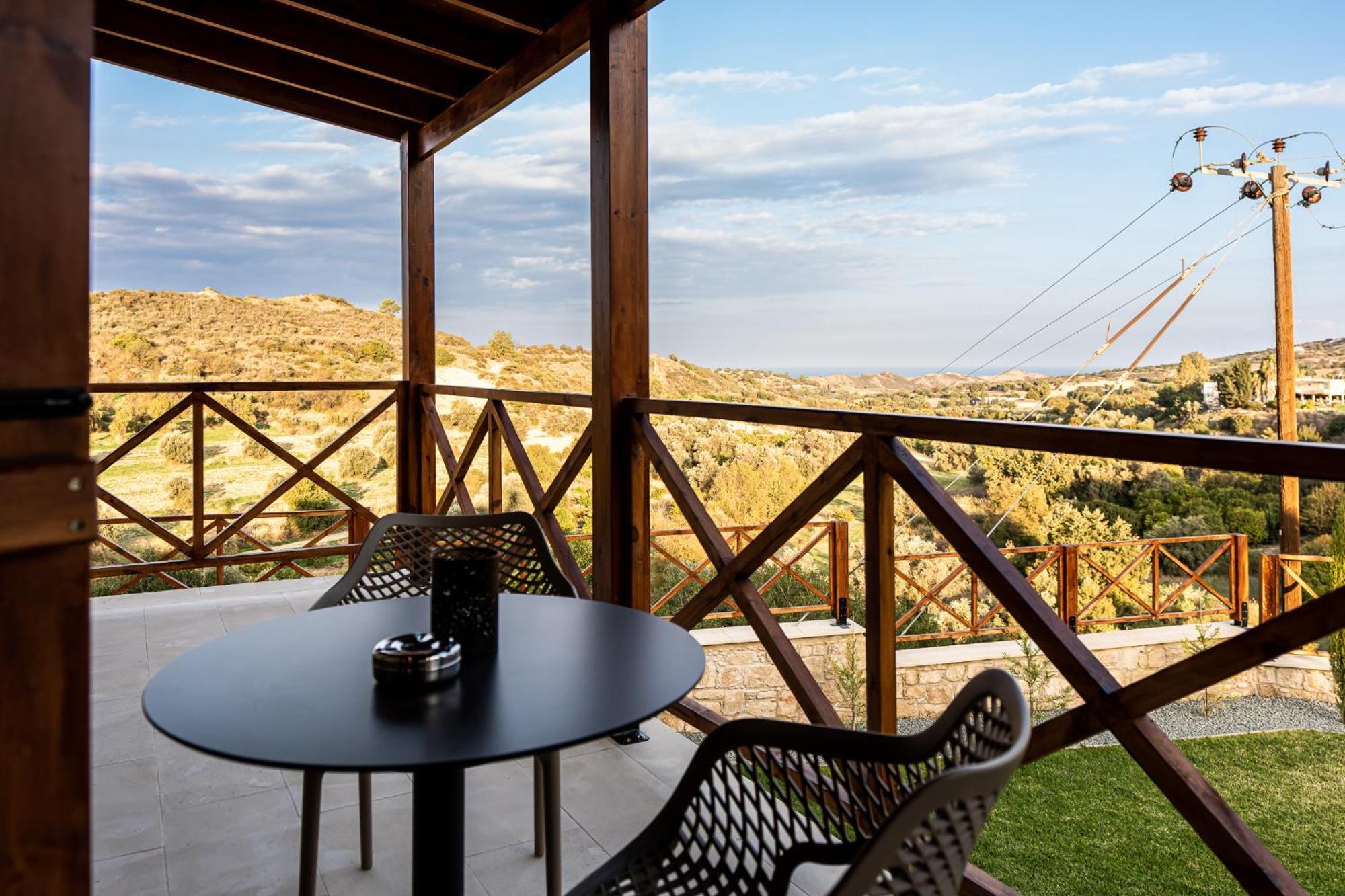 Harma Traditional Boutique Suites Paphos Værelse billede