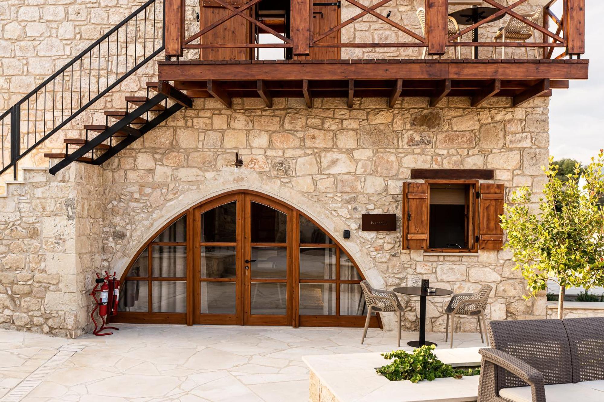 Harma Traditional Boutique Suites Paphos Eksteriør billede