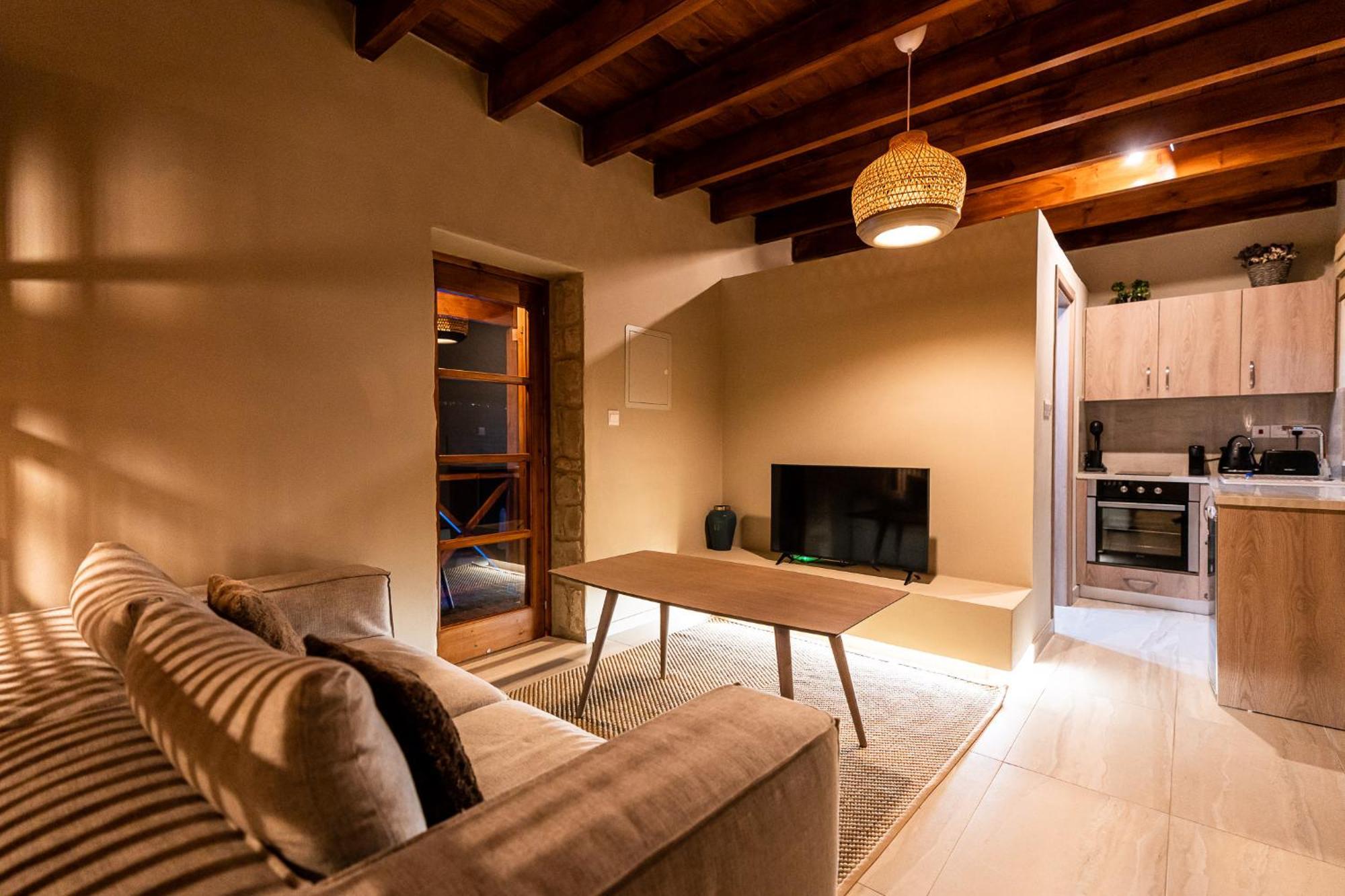 Harma Traditional Boutique Suites Paphos Eksteriør billede